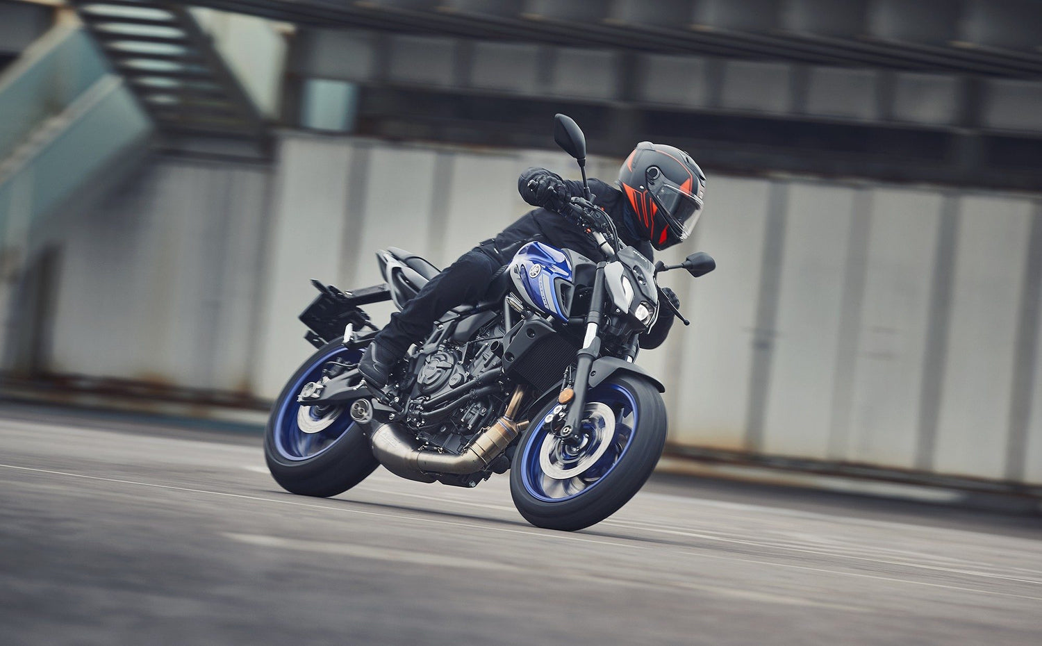 Yamaha MT-07 en la pista