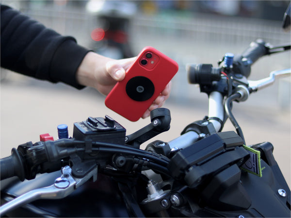 Soporte de teléfono para manillar de moto PRO BOOST