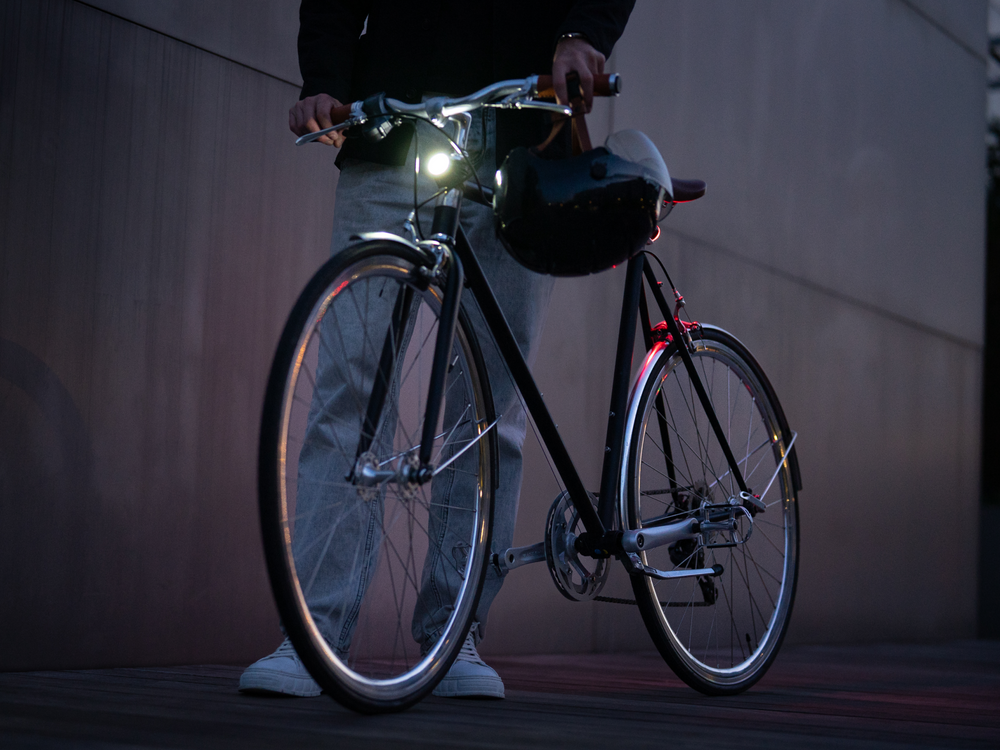 Mini luz frontal magnética