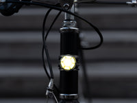 Mini luz frontal magnética